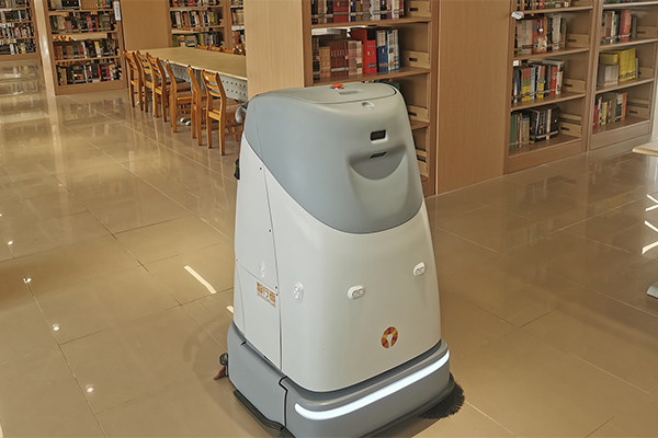 別讓地面濕滑 “拖垮” 酒店，坦力洗地機(jī)器人來(lái) “救場(chǎng)”