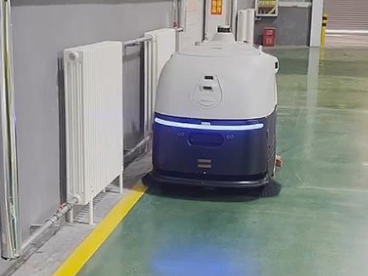 坦力車間倉庫掃地機器人：智能清潔，釋放人力