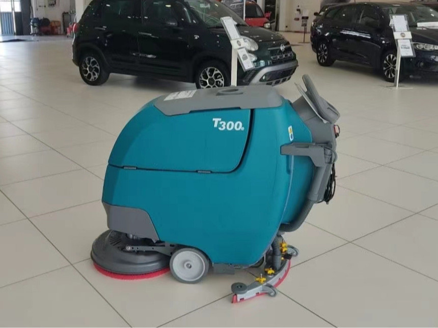 手推式洗地機(jī)遇故障，別慌，這樣處理