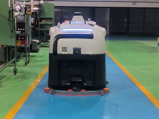 驚爆！電子廠國(guó)慶清潔工糾紛，坦力工業(yè)掃地機(jī)器人成救星