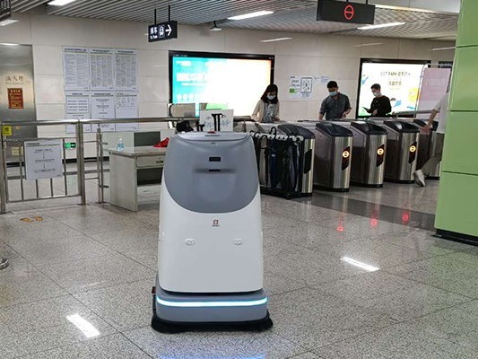 坦力工業(yè)智能清掃機(jī)器人：如何節(jié)省人工成本？